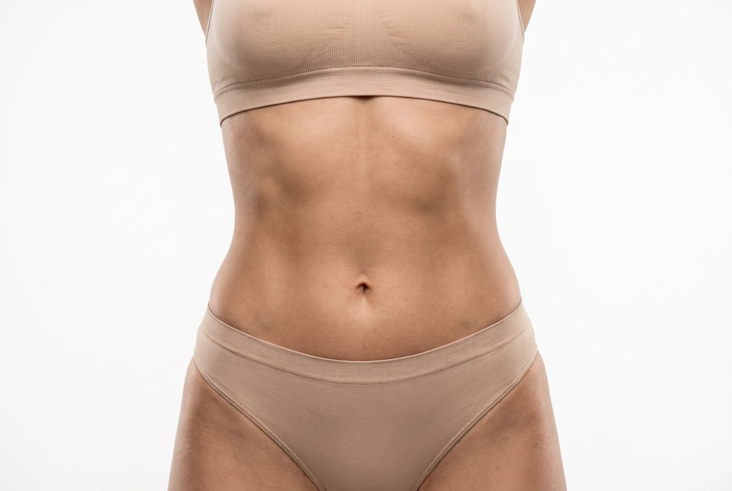 Abdomen tonificado y definido, resultado de marcación abdominal